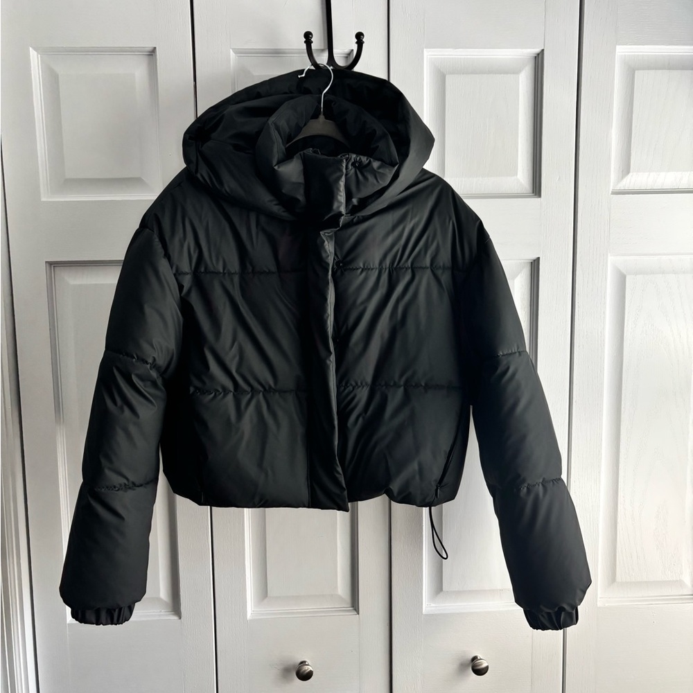 Zara TRF Cropped Hooded Puffer Jacket